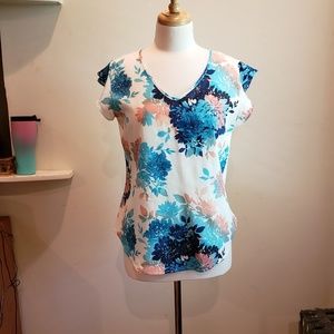 Floral top